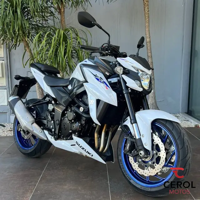 Moto Suzuki GSX-S 750 2021 A