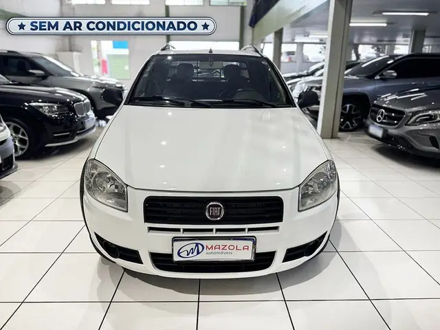 Carro Fiat Strada 2012 Working 1.4 (Flex)