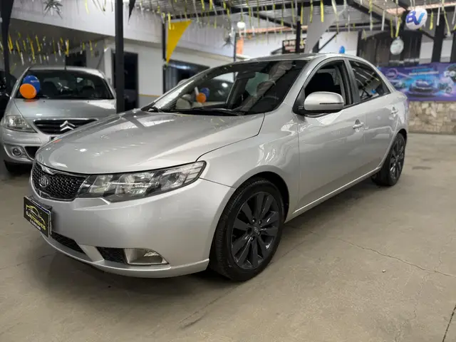 Carro Kia Cerato 2012 EX 1.6 16V E.273(aut)