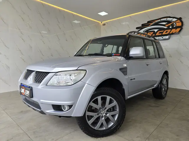 Carro Mitsubishi Pajero TR4 2013 2.0 16V 4X4 (Flex) (Aut)