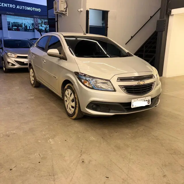 Carro Chevrolet Prisma 2015 1.4 LT SPE/4