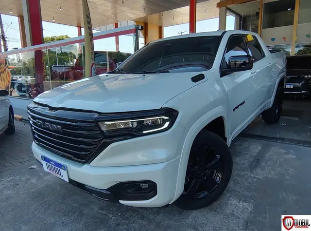 Carro RAM Rampage 2024 Laramie 2.0 Turbo