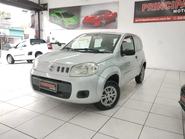 Carro Fiat Uno 2013 Vivace 1.0 8V (Flex) 2p