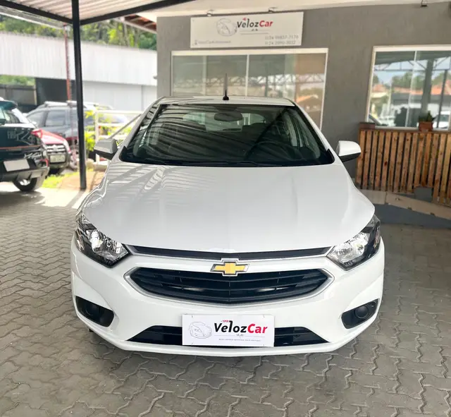 Carro Chevrolet Onix 2017 1.0 LT SPE/4