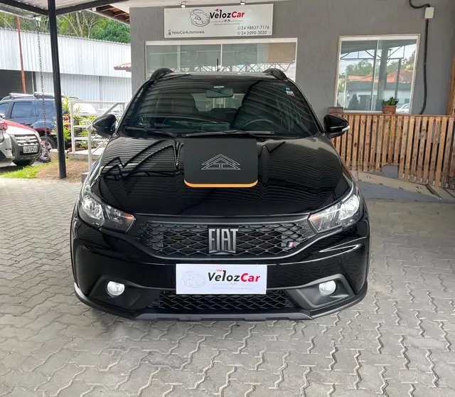 Carro Fiat Argo 2024 Trekking 1.3