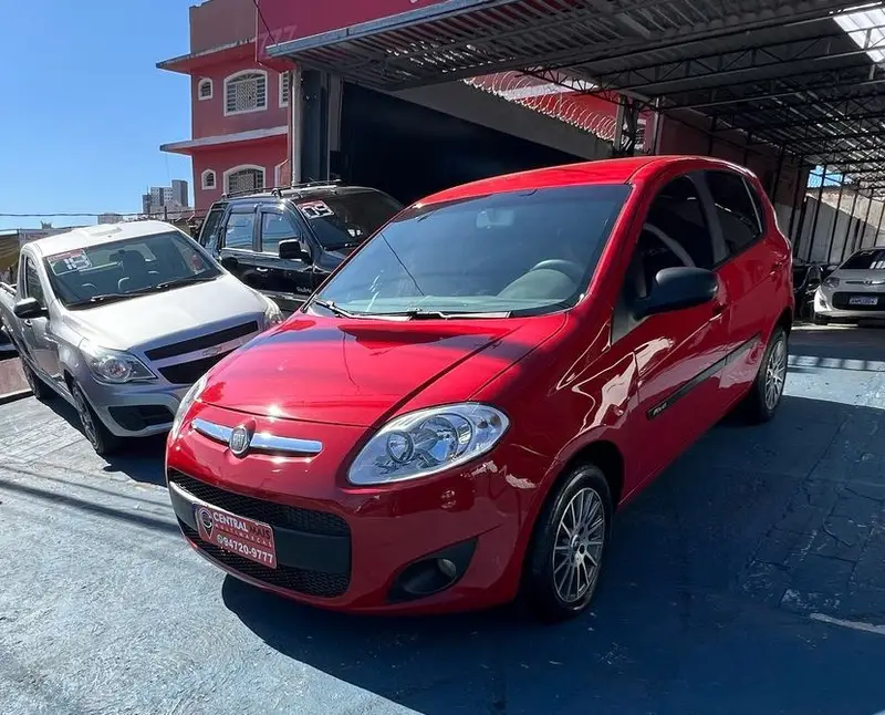 Fiat Palio Attractive 1.4 8V (Flex)