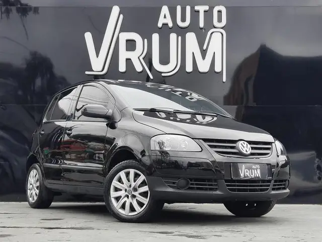 Carro Volkswagen Fox 2009 1.0 8V (Flex)