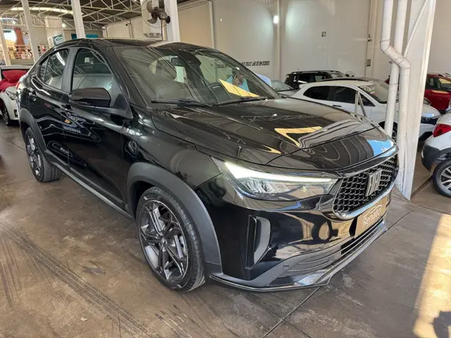 Carro Fiat Fastback 2023 Turbo 270 Limited Edition
