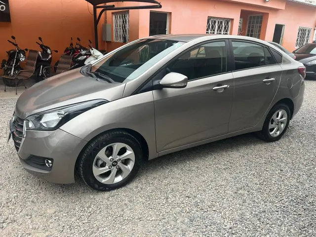 Carro Hyundai HB20S 2018 1.6 Comfort Style (Aut) (Flex)