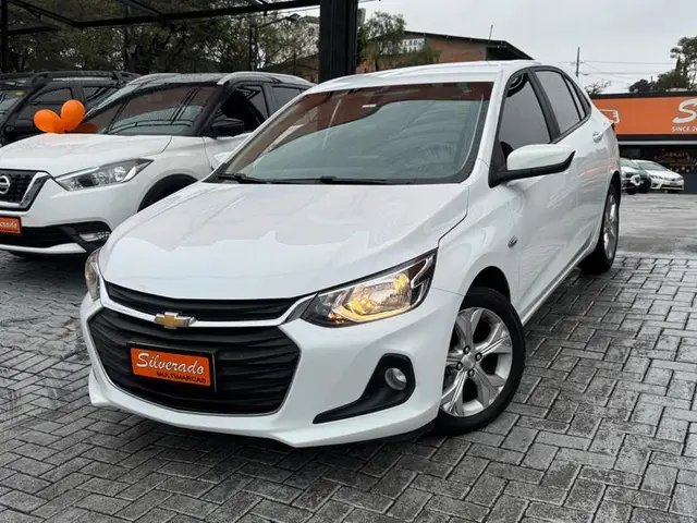 Carro Chevrolet Onix 2024 1.0