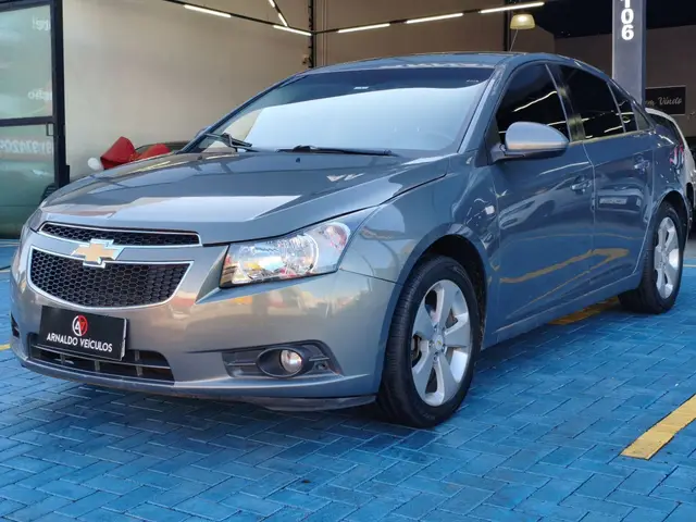Carro Chevrolet Cruze 2013 LT 1.8 16V Ecotec (Flex)