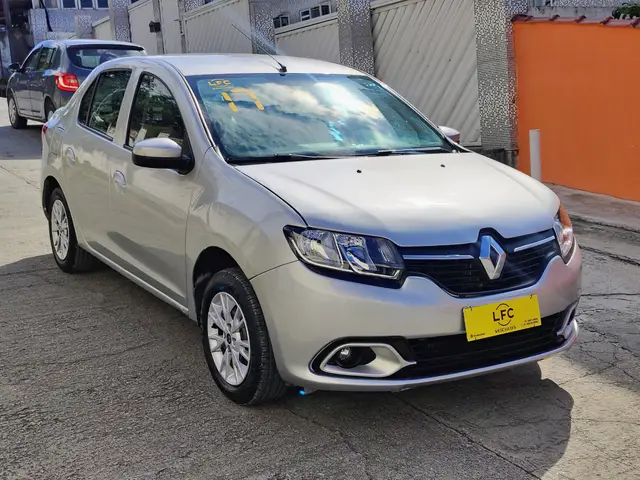 Carro Renault Logan 2017 Expression 1.6 16V SCe (Flex)