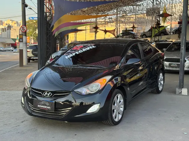 Carro Hyundai Elantra 2012 Sedan 1.8 GLS (aut)