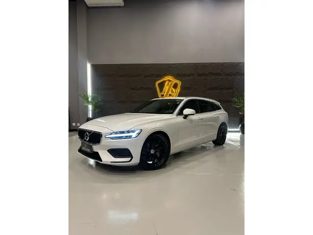 Carro Volvo V60 2019 2.0 T5 Drive-E Momentum