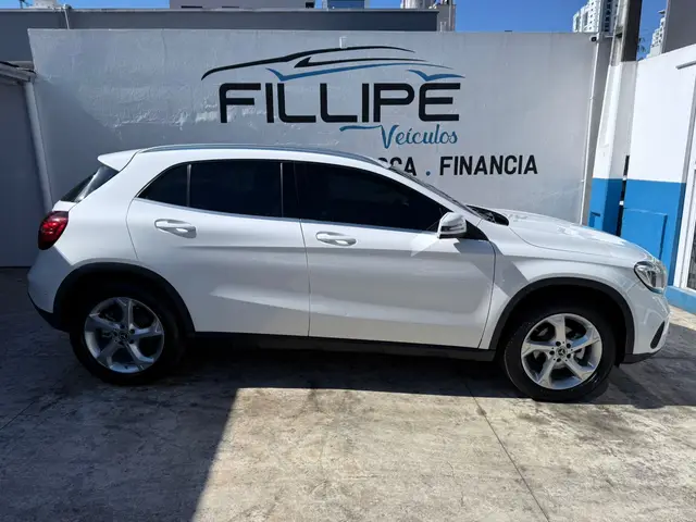 Carro Mercedes-Benz GLA 200 2018 GLA 200 1.6 Advance