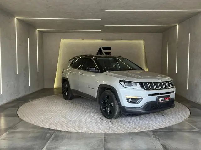 Carro Jeep Compass 2018 2.0 Longitude 4x2 (Aut) (Flex)