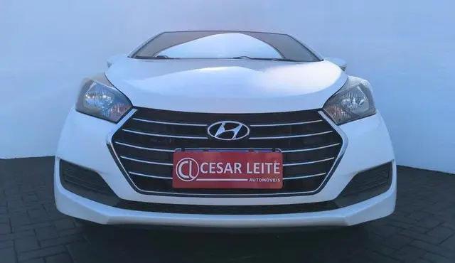 Carro Hyundai HB20S 2017 1.6 Comfort Plus (Flex)