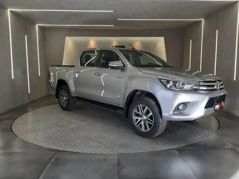 Toyota Hilux Cabine Dupla Hilux 2.8 TDI SRX CD 4x4 (Aut)