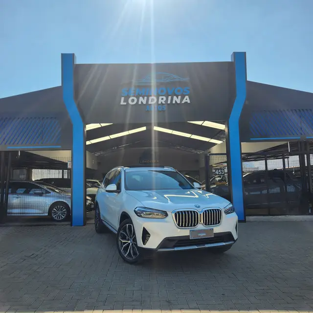 Carro BMW X3 2024 xDrive30e X Line 2.0 Turbo (Aut.) (Híb.)