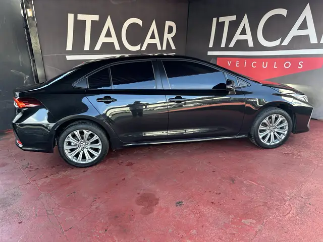 Carro Toyota Corolla 2021 1.8 VVT-I HYBRID FLEX ALTIS CVT