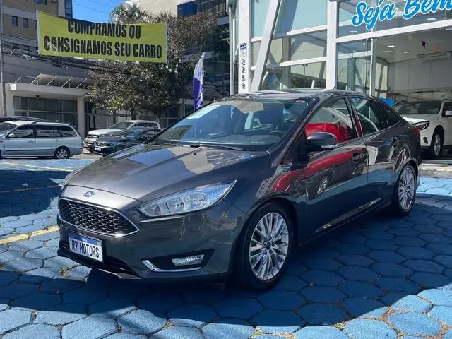 Carro Ford Focus Hatch 2018 SE 2.0 PowerShift