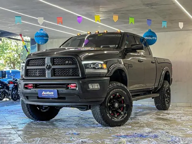 Carro RAM 2500 2017 Ram 2500 CD 6.7 4X4 Laramie