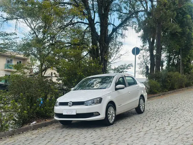 Carro Volkswagen Voyage 2016 1.0 TEC Comfortline (Flex)
