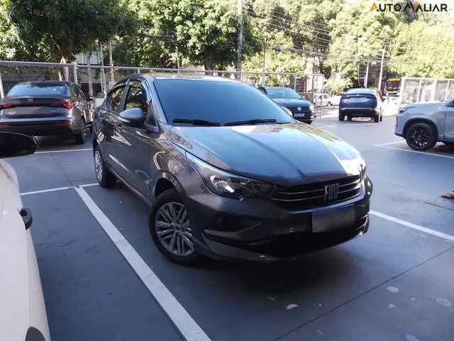 Carro Fiat Cronos 2025 Drive 1.3