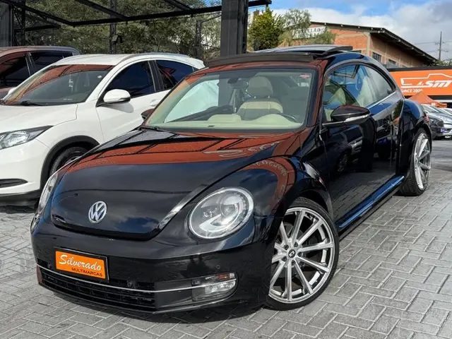 Carro Volkswagen Fusca 2013 2.0 R-Line TSI 16V Aut.
