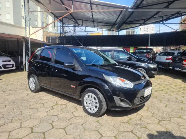 Carro Ford Fiesta Hatch 2013 SE Rocam 1.6 (Flex)