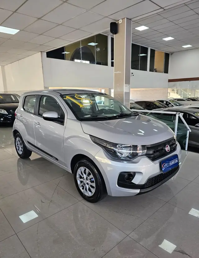 Carro Fiat Mobi 2018 Like 1.0