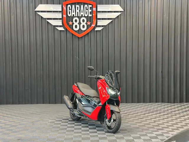 Moto Yamaha NMax 2025 Connected 160 ABS
