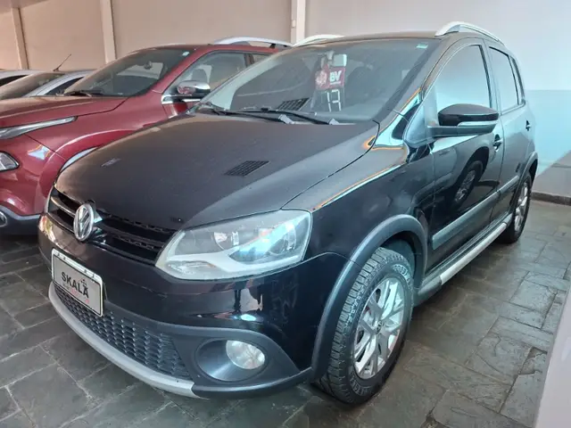 Carro Volkswagen CrossFox 2013 1.6 VHT (Flex)