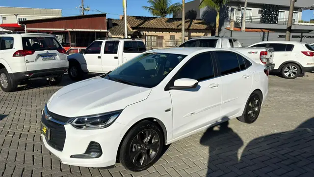 Carro Chevrolet Onix Plus 2022 1.0 Premier Turbo Flex (Aut)