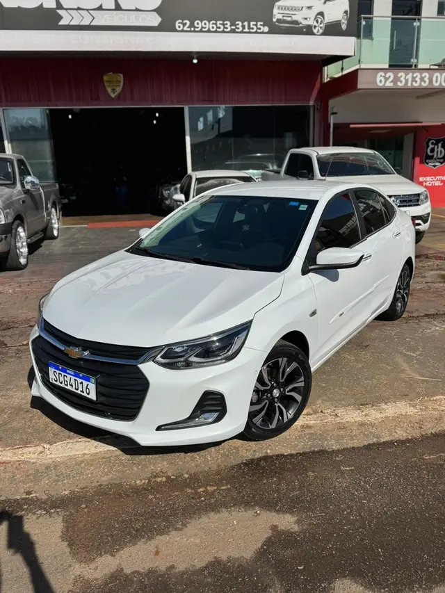 Carro Chevrolet Onix Plus 2023 Premier 1.0 Turbo (Aut.)