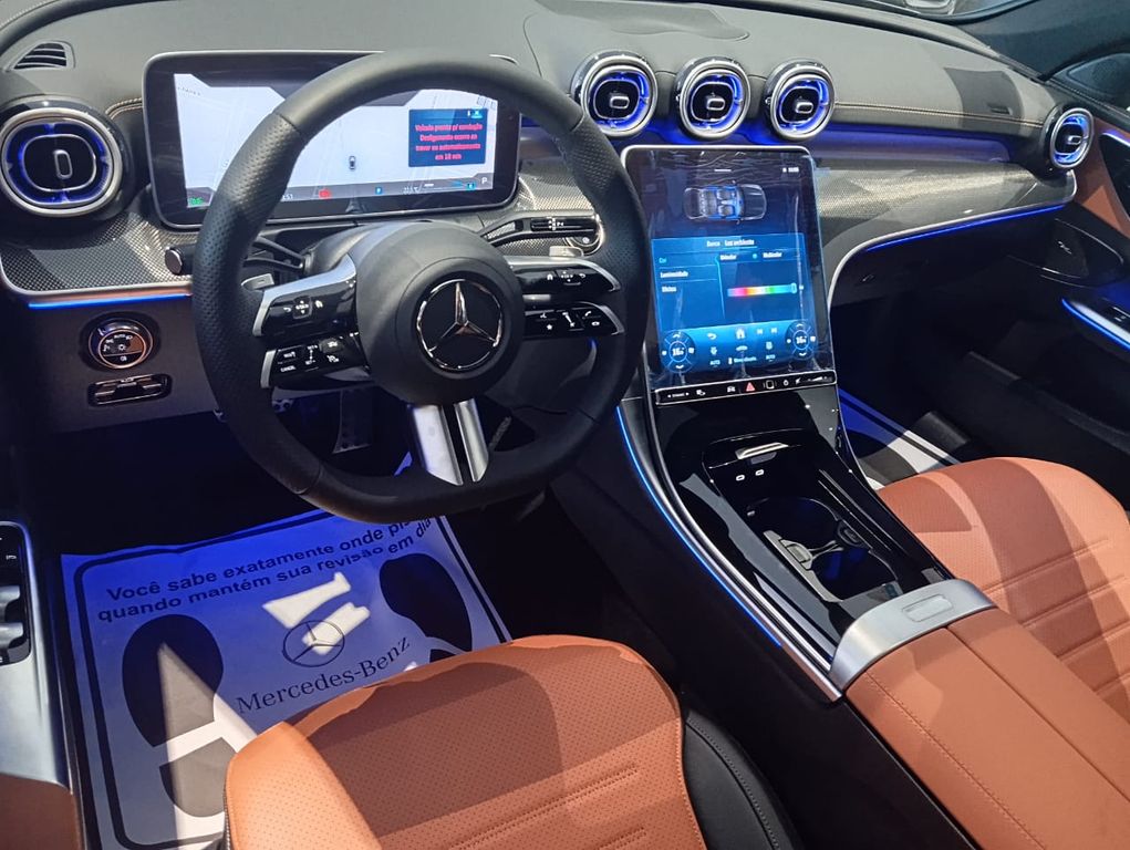 C 200 AMG AMG Line EQ Boost 1.5 (Aut)