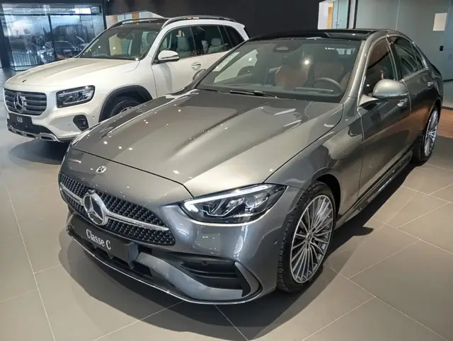 Carro Mercedes-Benz C 200 AMG 2025 AMG Line EQ Boost 1.5 (Aut)