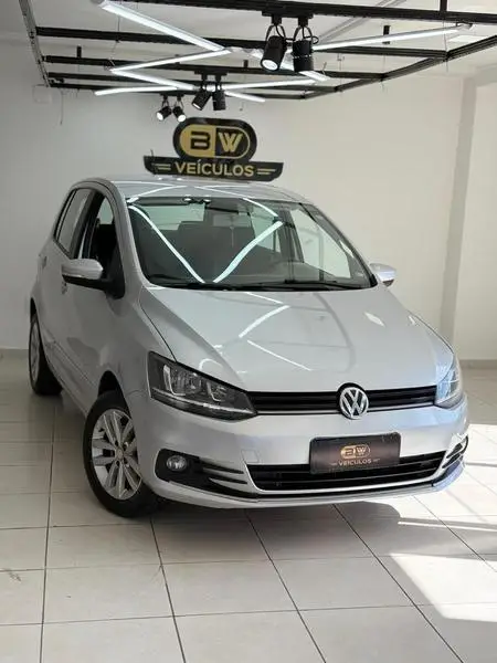 Carro Volkswagen Fox 2019 1.6 MSI Connect (Flex)