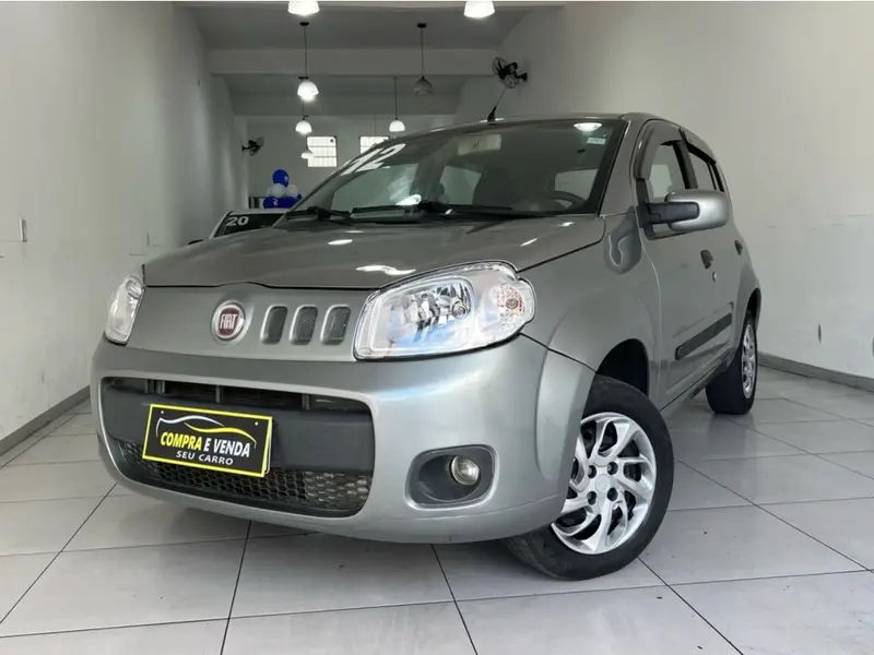 Fiat Uno Vivace 1.0 8V (Flex) 4p
