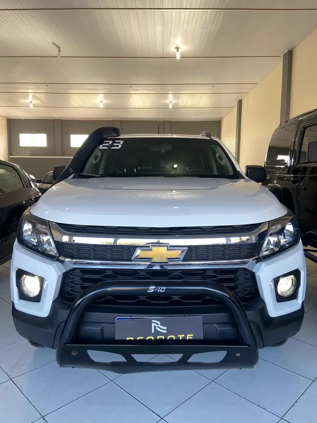 Carro Chevrolet S10 Cabine Simples 2023 LS 2.8 Turbodiesel