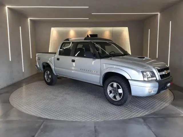 Carro Chevrolet S10 Cabine Dupla 2011 S10 Executive 4x2 2.4 (Flex) (Cab Dupla)