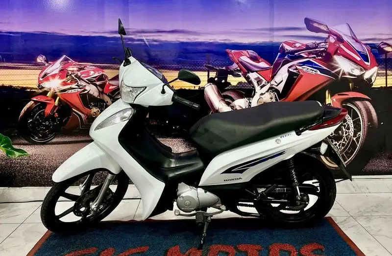 Honda Biz 125i ES