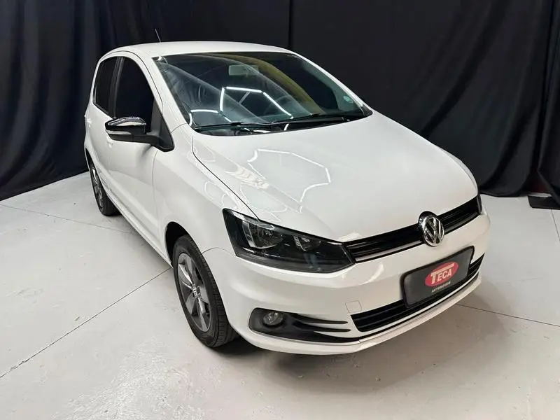 Volkswagen 1.6 MSI Connect (Flex)
