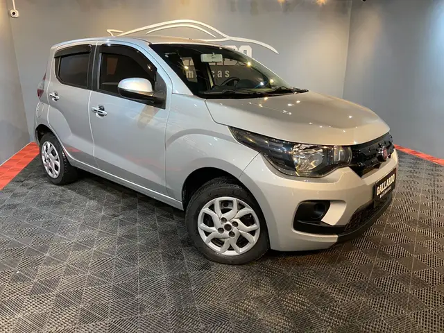 Carro Fiat Mobi 2018 FireFly Drive 1.0 (Flex)