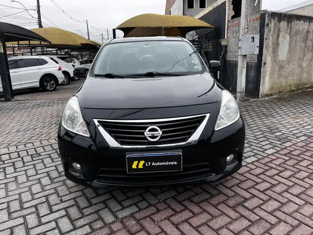 Carro Nissan Versa 2013 1.6 16V SV (Flex)