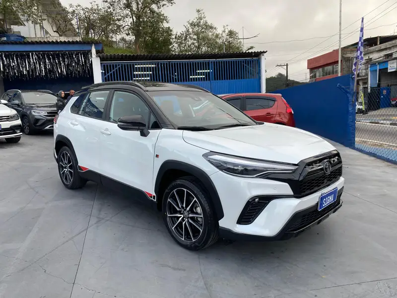 Toyota GR-Sport 2.0