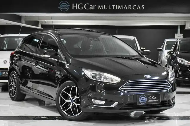 Carro Ford Focus Hatch 2017 Titanium Plus 2.0 PowerShift