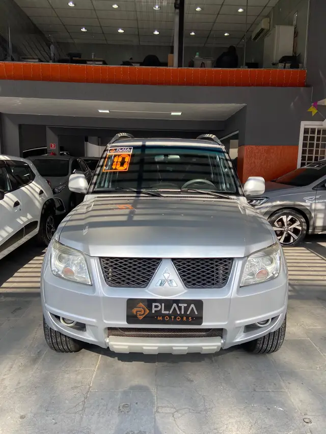 Carro Mitsubishi Pajero TR4 2010 2.0 16V 4x4 (flex) (aut)