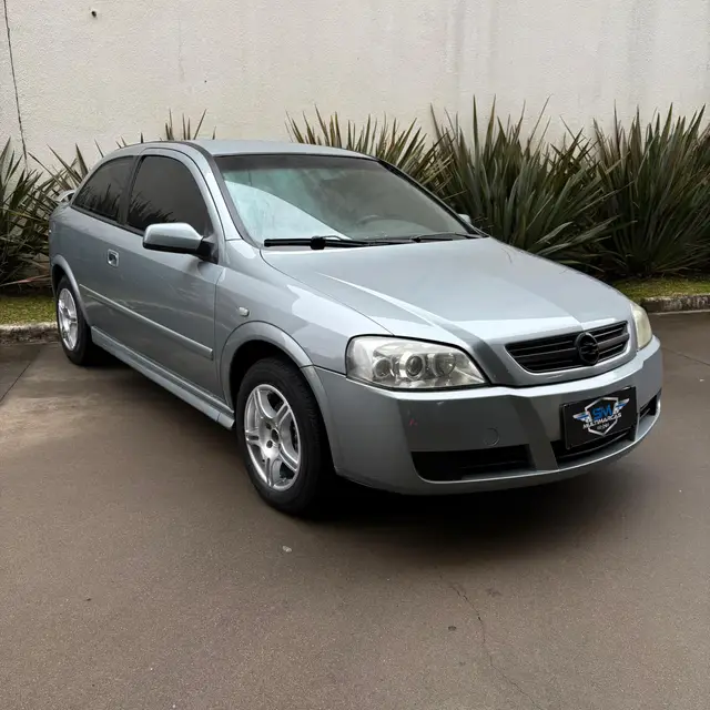 Carro Chevrolet Astra Hatch 2003 2.0 8V 2p