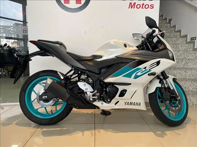 Moto Yamaha YZF R3 2024 ABS
